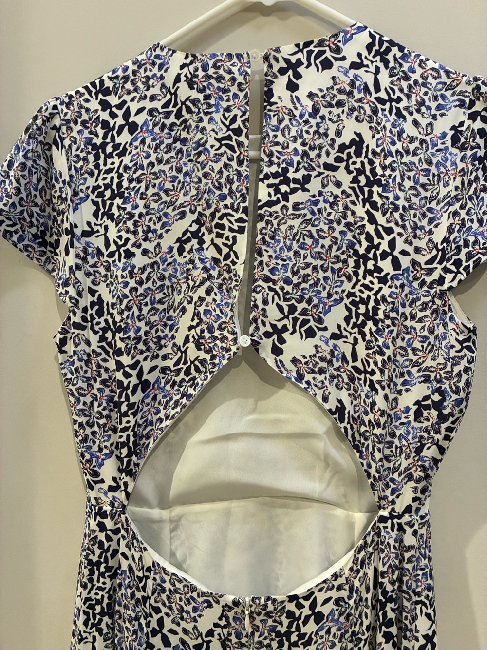 NWT Reiss Blue Floral Print Midi Dress size 6 - Picture 5 of 5